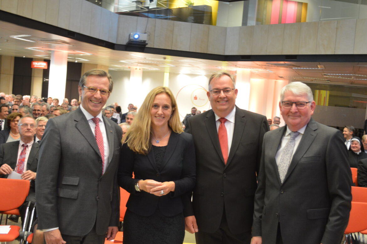 Johannes Hartig, Nancy Plaßmann, André Schüller und Friedrich H. Petersmann