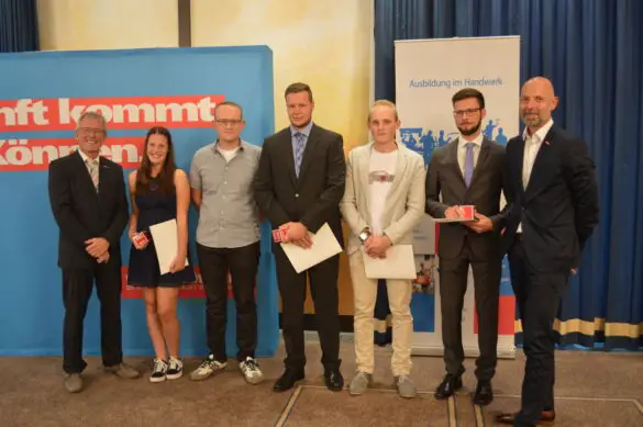 Zweiradmechatroniker, Kraftfahrzeugmechatroniker, Karosserie- und Fahrzeugbaumechaniker Innungssiegerinnen und Innungssieger 2018