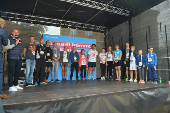 Siegerehrung1 Osnabrücks Handwerkerlauf feiert 10-jähriges Jubiläum