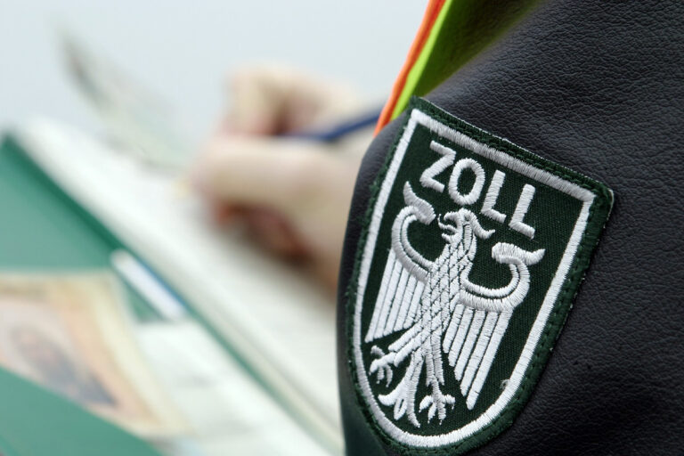 Osnabrücker Zoll ermittelt Leistungsbetrüger (Foto: Hauptzollamt Osnabrück)