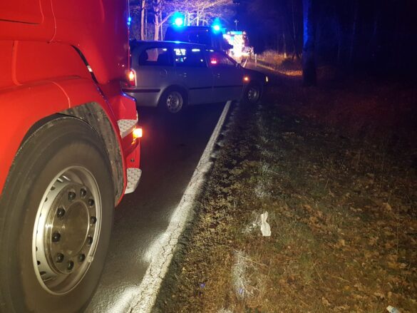 2018-11-27_Unfall-zwei-PKW-gegen-Baum-toedlich_Bohmte-Landkreis-Osnabrueck_010 Tödlicher Verkehrsunfall in Bohmte im Landkreis Osnabrück
