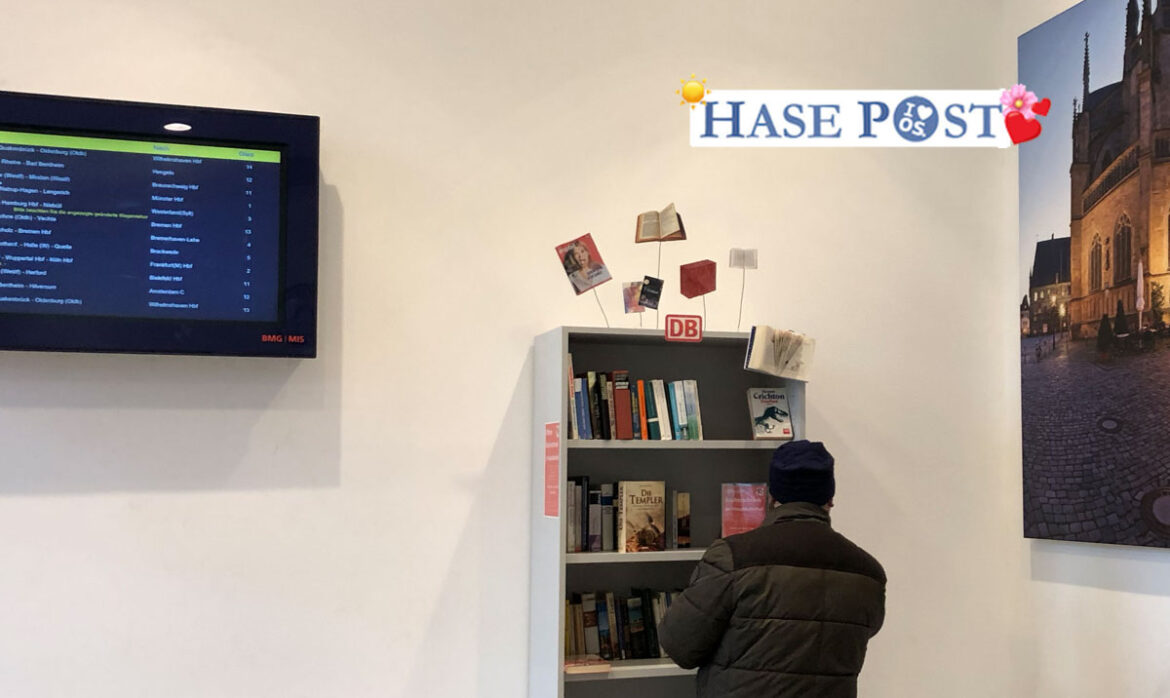 Bücherschrank im Hauptbahnhof Osnabrück