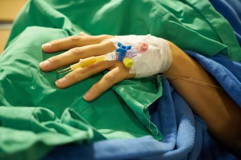 Notarzt, Krankenhaus