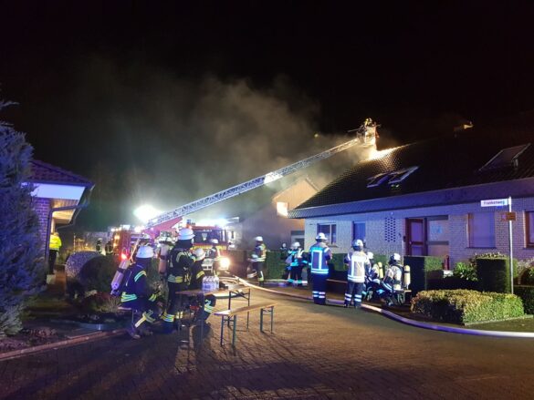 Feuer an zwei Wohnhäusern in Glandorf im Landkreis Osnabrück