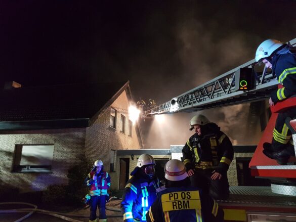 Feuer an zwei Wohnhäusern in Glandorf im Landkreis Osnabrück
