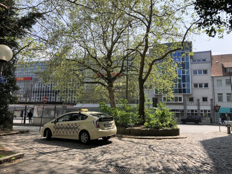 Taxistand am Neumarkt