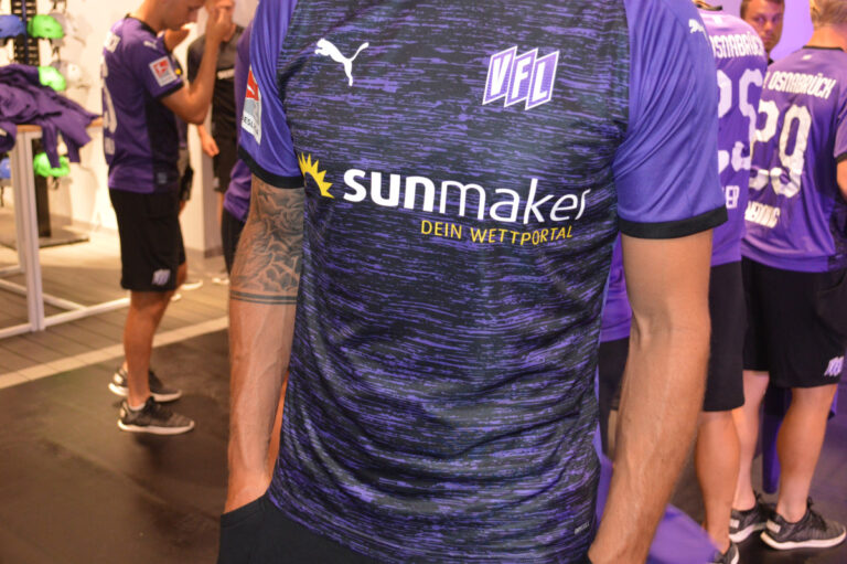 VfL, Trikot