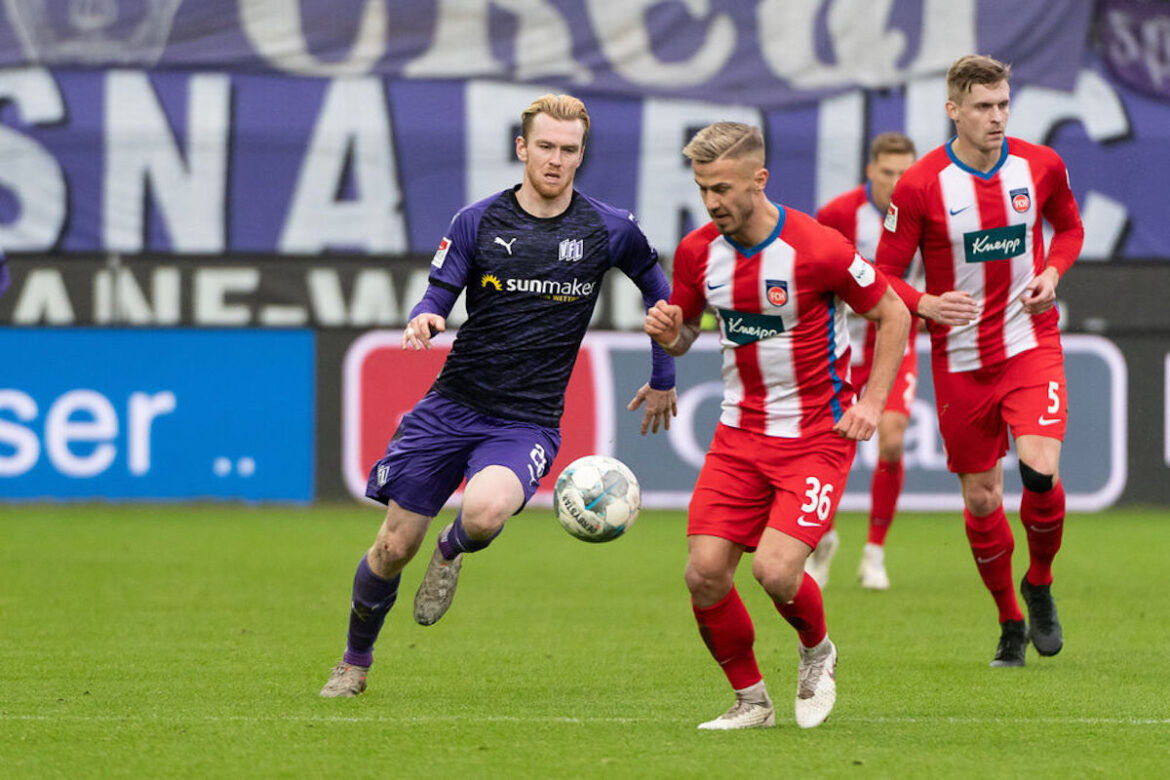 Kevin Friesenbichler und Niklas Dorsch (FC Heidenheim), Foto: imago images / Eibner