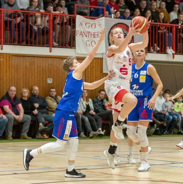 Hochverdienter Sieg für die GiroLive-Panthers Osnabrück gegen den BS Pharmaserv Marburg