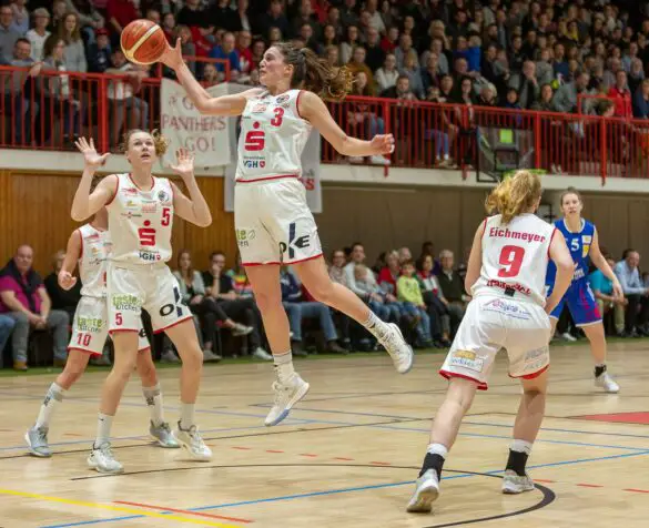 Hochverdienter Sieg für die GiroLive-Panthers Osnabrück gegen den BS Pharmaserv Marburg