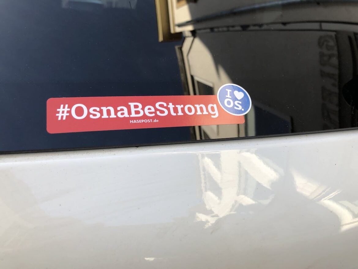 Gehört auf jedes Auto: #OsnaBeStrong