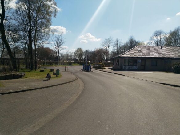 599cedf8-2764-4bc5-b622-0ae36c4336df Beobachtungen am Alfsee, einem Naherholungsgebiet ohne Erholungssuchende