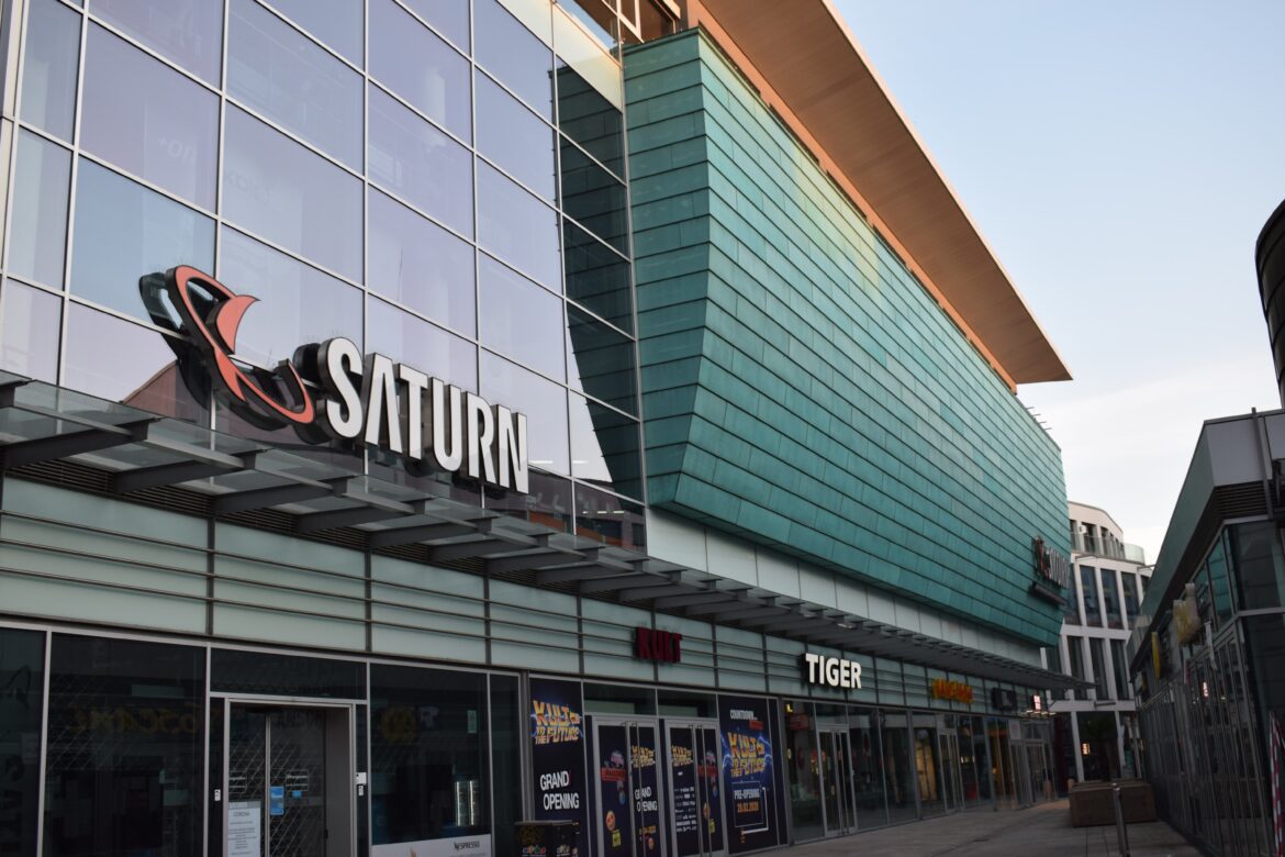 Saturn an der Kamp-Promenade