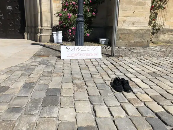 „Wir wollen Tanzen!“ - Aufstand der Tanzschulen am Rathausplatz Osnabrück