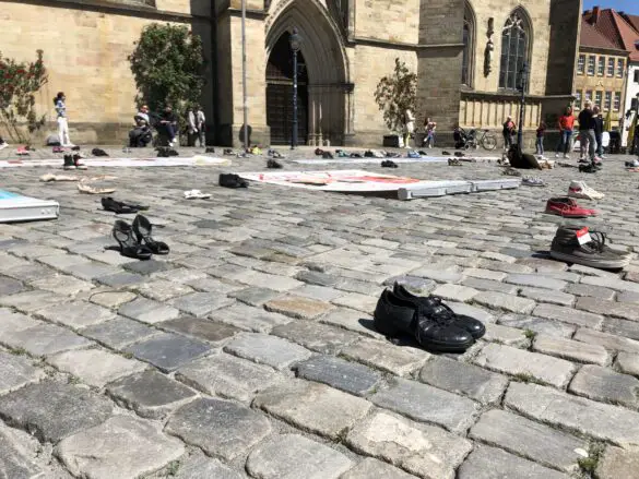 „Wir wollen Tanzen!“ - Aufstand der Tanzschulen am Rathausplatz Osnabrück