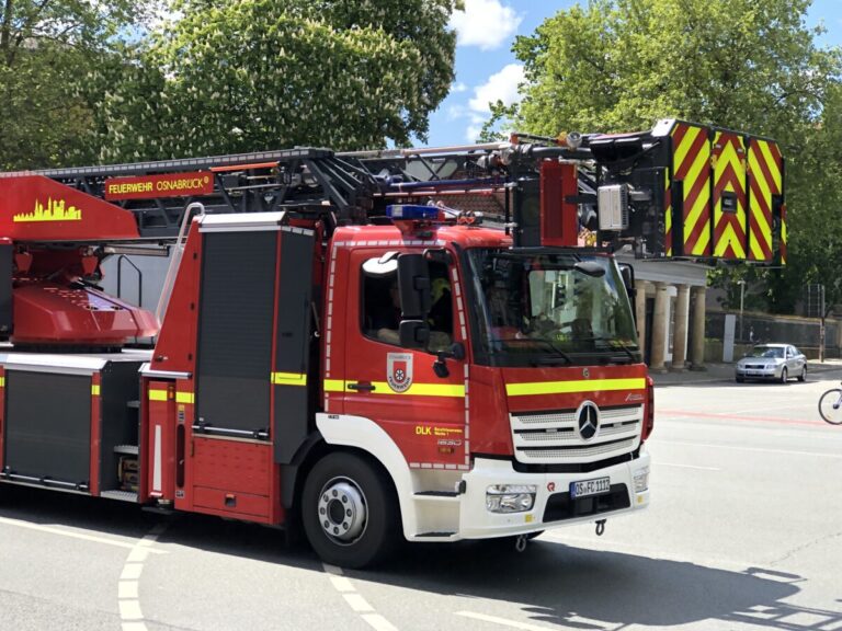 Symbolfoto: Feuerwehr. in Hafen