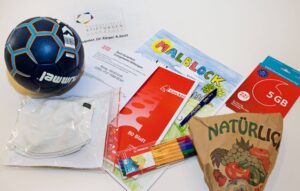 Gute Nachricht des Tages: 100 Schultüten stärken Geist und Körper - Evangelische Stiftungen unterstützen Kinder und Jugendliche in der Corona-Krise