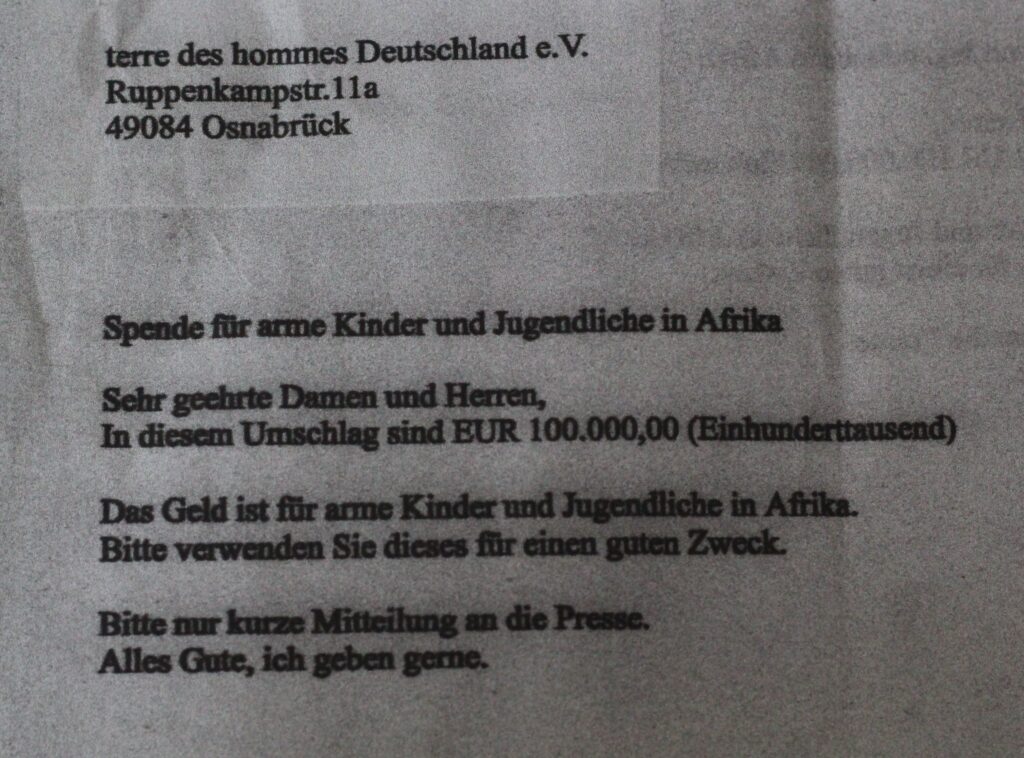 Großzügige und anonyme Spende: 100.000 Euro im Briefkasten von terres des hommes