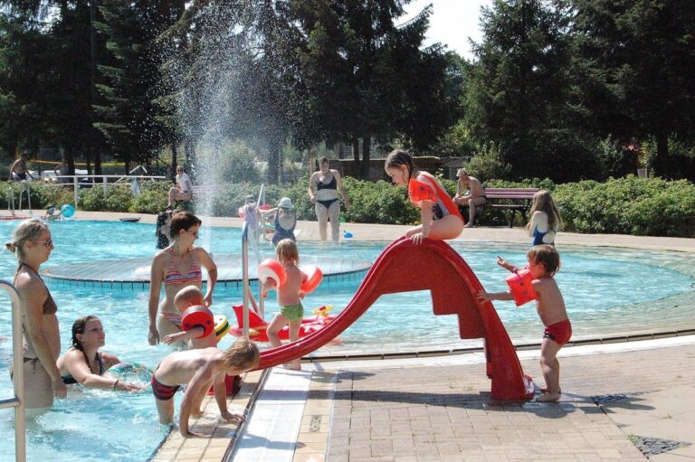 Symbolbild Freibad