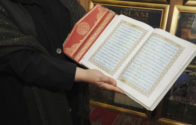 (Symbolbild) Koran / Foto: Angela von Brill