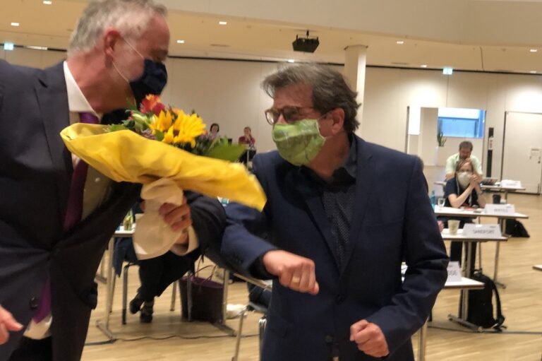 Corona-Gruß von Wolfgang Griesert an Frank Otte