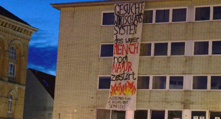 Banner am Kachelhaus Osnabrück