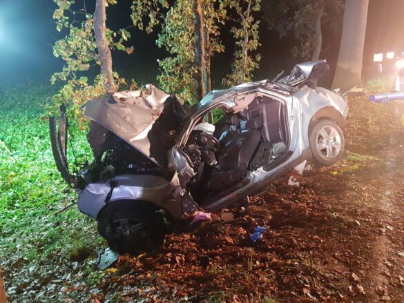 Crash mit zwei PKW auf Landstraße in Ankum bei Osnabrück