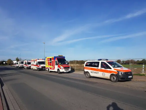 Vier Wohnwagen brannten: Polizei- und Feuerwehreinsatz am Campingplatz Ludwigsee