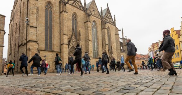 D1X21166 Hier wird der "Jerusalema" getanzt, Foto: Dieter Reinhard