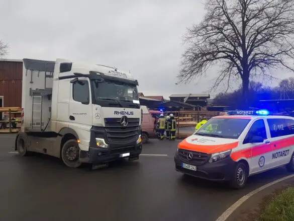 Van kracht gegen LKW im Landkreis Osnabrück