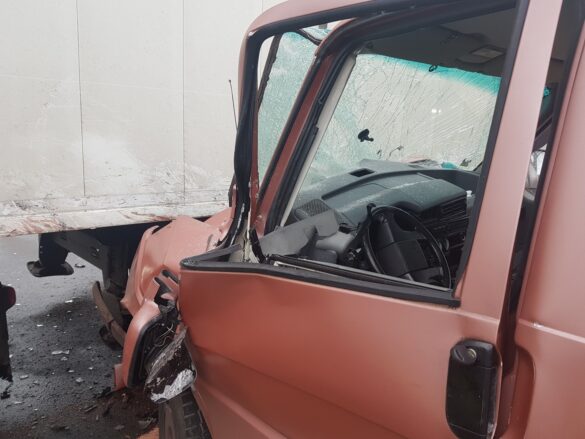 Van kracht gegen LKW im Landkreis Osnabrück