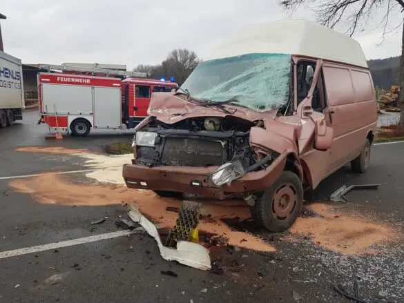 Van kracht gegen LKW im Landkreis Osnabrück