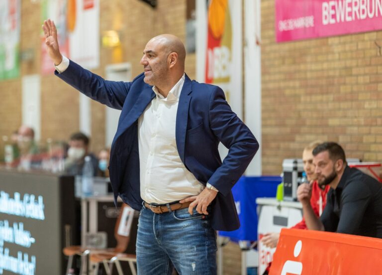 Marcelo Zubirán, Trainer GiroLive-Panthers Osnabrück, Foto: Dieter Reinhard