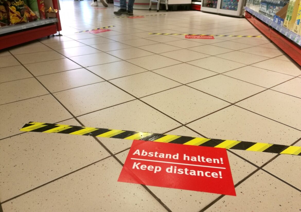 Abstandsmarkierungen, über dts