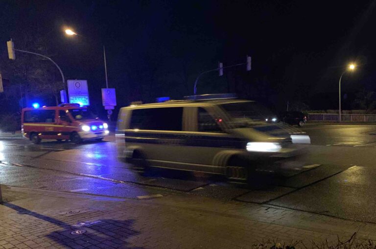 Einsatzfahrt Polizei, Foto: Maurice Guss in Kreis Herford