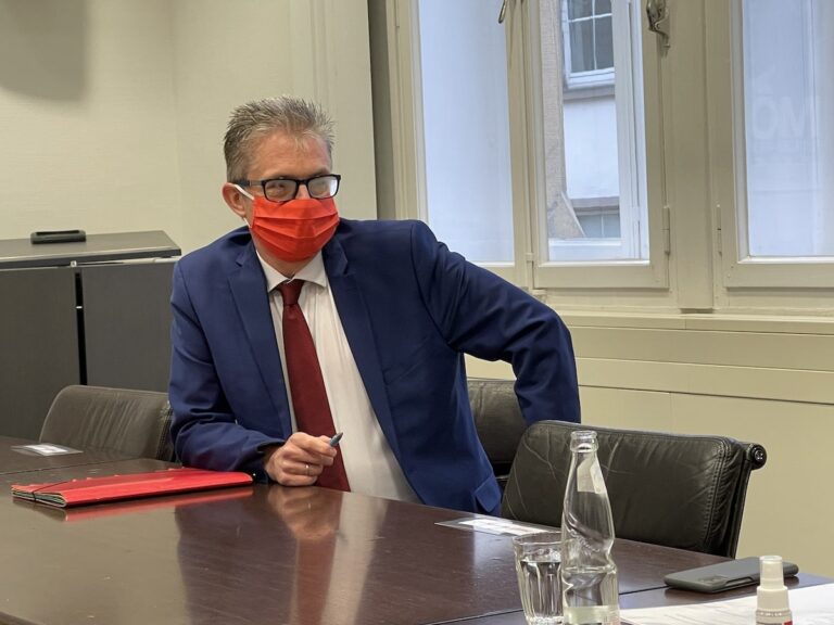 Frank Henning bei der Vorstellung als SPD-Oberbürgermeisterkandidat