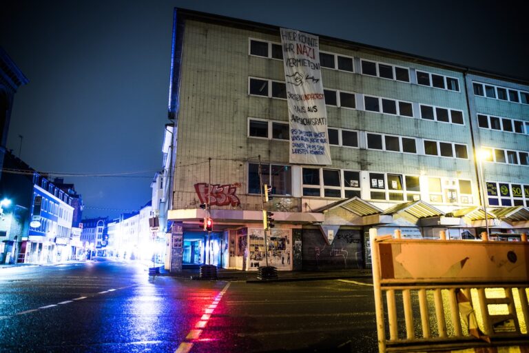 Banner am Kachelhaus Osnabrück