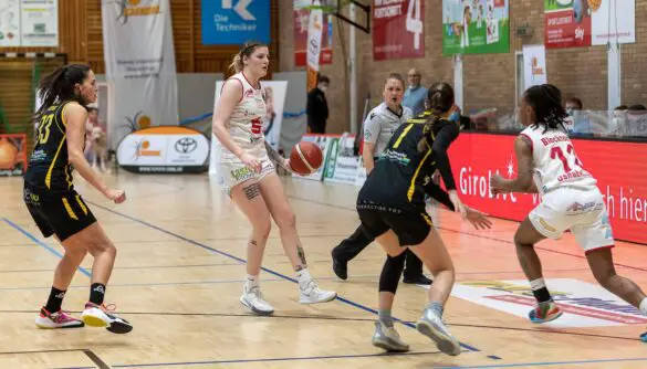 D1X28193 Osnabrücker GiroLive-Panthers verlieren knapp gegen inexio Royals Saarlouis