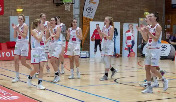 D1X28676 Osnabrücker GiroLive-Panthers gewinnen mit großartiger Mannschaftsleistung gegen TK Hannover