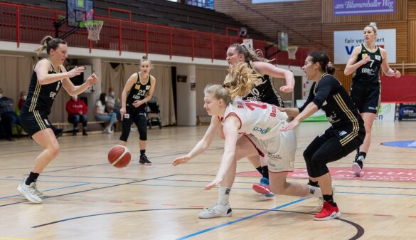 D1X28766 Osnabrücker GiroLive-Panthers gewinnen mit großartiger Mannschaftsleistung gegen TK Hannover