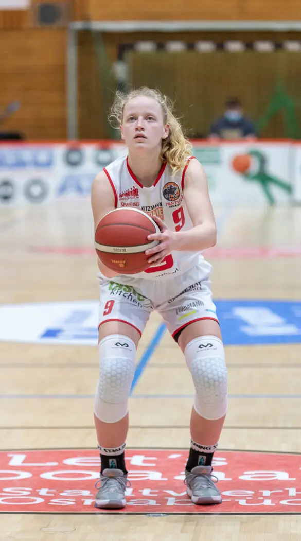 D1X29001 Osnabrücker GiroLive-Panthers gewinnen mit großartiger Mannschaftsleistung gegen TK Hannover