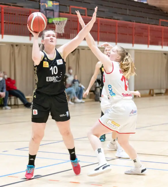 D1X29136 Osnabrücker GiroLive-Panthers gewinnen mit großartiger Mannschaftsleistung gegen TK Hannover