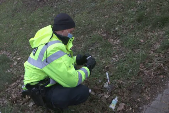 2021-03-07_Person-faellt-aus-Auto-Van-BAB30-Osnabrueck-Hellern-008 Person fällt auf der Autobahn A30 aus Kleinbus