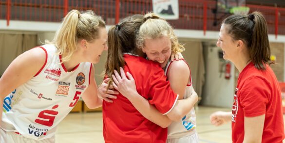 Girolive-Panthers kämpfen sich mit 66: 62 ins Playoff-Finale zur Deutschen Meisterschaft