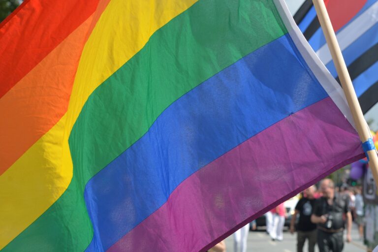 Symbolfoto: Regenbogenflagge.