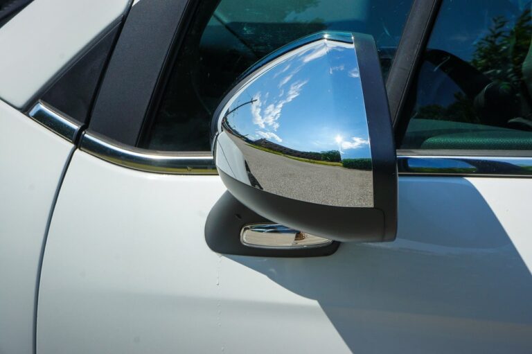 Symbolfoto: Parkendes Auto.