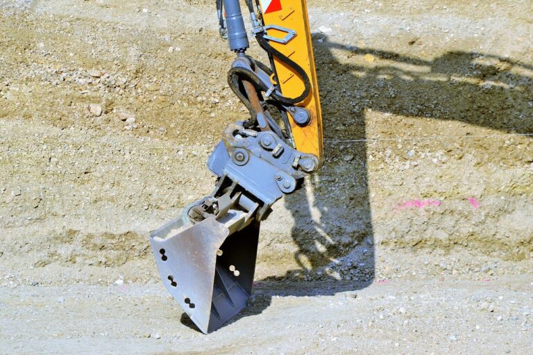 (Symbolbild) Bagger in Bissendorf (Ort)