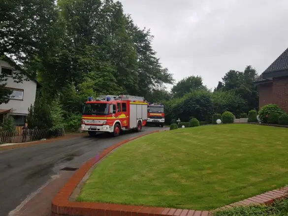 2021-07-16_Feuer-Dachstuhl-Wohnhausbrand-Hagen-LK-Osnabrueck-021 Großes Wohnhaus brennt in Hagen a.T.W. im Landkeis Osnabrück