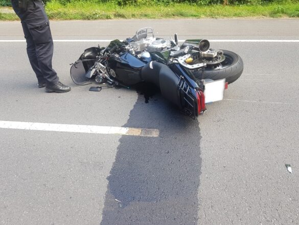 Motorradfahrer stürzt bei Unfall mit PKW in Bissendorf