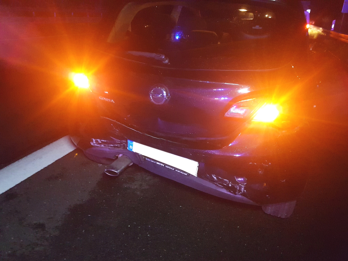 2021-08-06_Auffahrunfall_Autobahn_BAB-30-Riemsloh-Groenegau-001 Auffahrunfall auf der Autobahn bei Melle im Landkreis Osnabrück